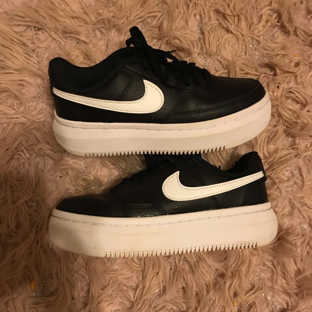 Nike Court Vision Alta Shoes 🖤 -